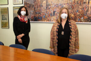 Begoña Alonso y Benita Herreros,