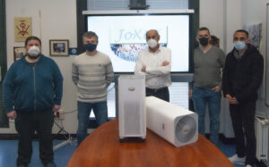 Miembros del Grupo de Ingeniería Fotónica. De izquierda a derecha: Javier Arozamena, José Valdiande, Jose Miguel López-Higuera, Antonio Quintela e Ismail Lasossi.